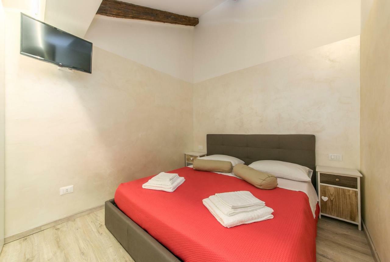 מסטרה Red Lion Guest House מראה חיצוני תמונה